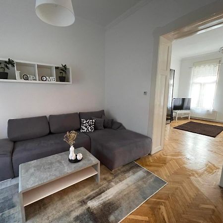 Szeged Apartman Exterior foto